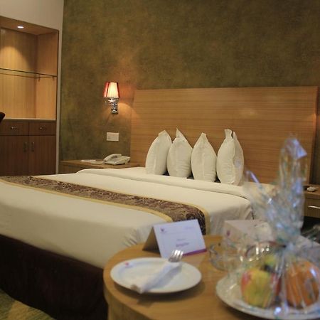 Hotel Bengal Inn Dhaka Ngoại thất bức ảnh